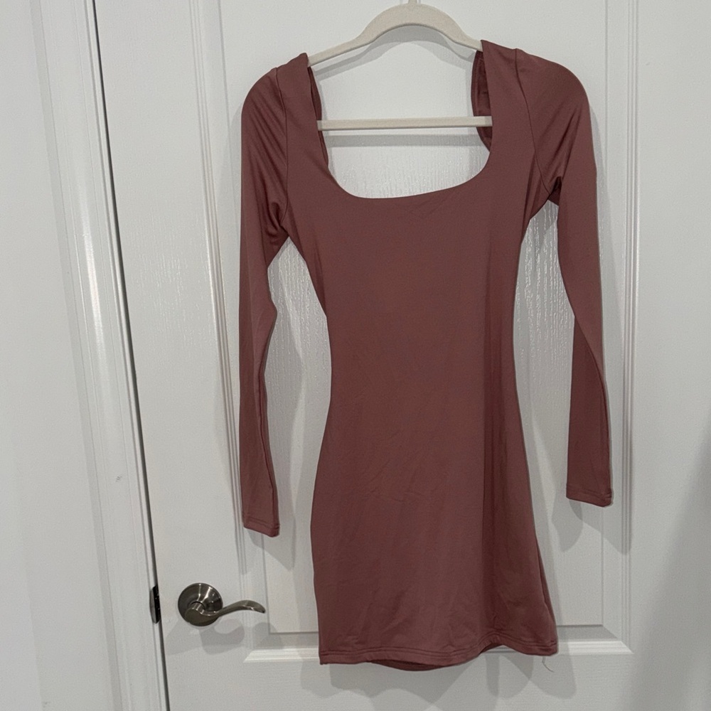 Princess Polly Maroy Long Sleeve Mini Dress Mauve size US 4 body con open back - Picture 4 of 9
